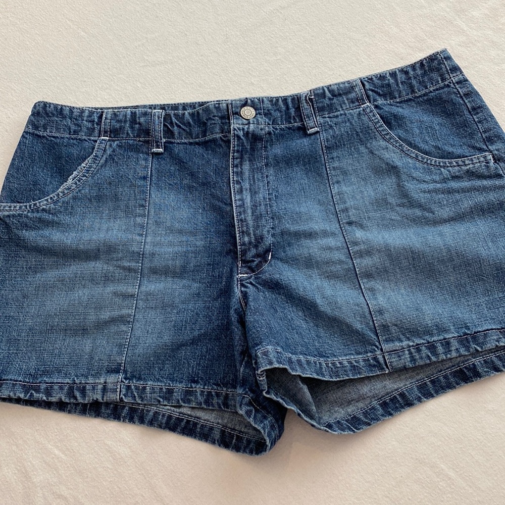 Old Navy Denim Shorts Size 16